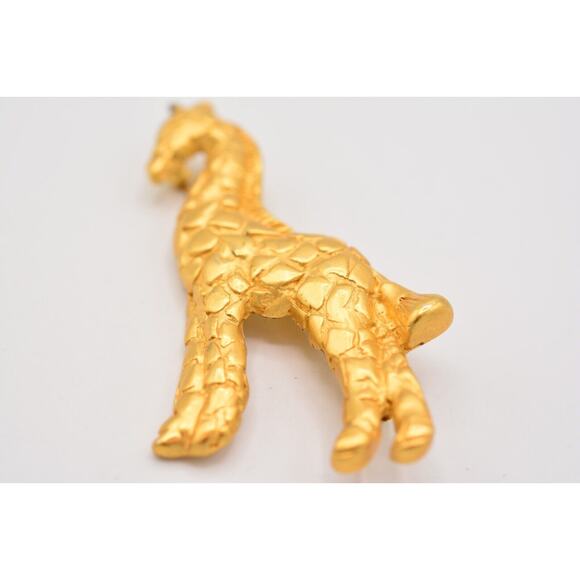 Vintage Large Giraffe Pin Brooch Brushed Gold Chunky Animal Zoo Bold 1980s BinAH - Picture 4 of 12